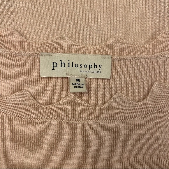 PHILOSOPHY Scalloped Hem Blush Pink Sweater Size Medium - Picture 7 of 7